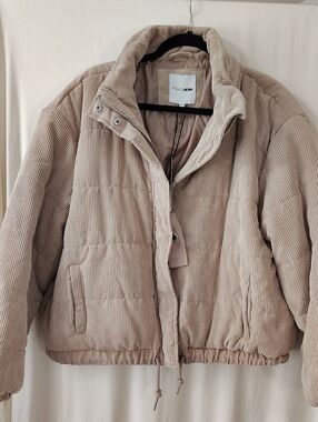 Fashion Nova Corduroy Puffer Jacket in Light Beige